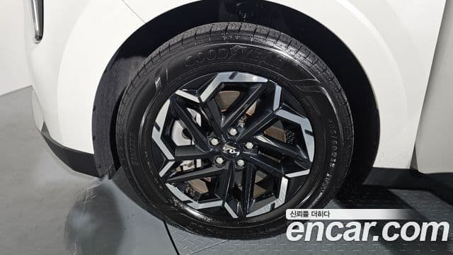 Kia The / новый New Carnival 4세대 7인승 High Limousine (компания по спецнадстройкам), 2025 все фото