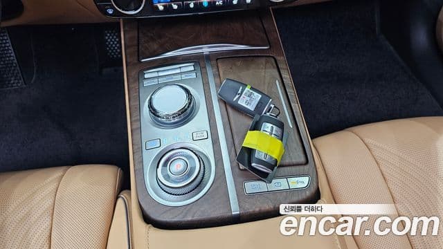 Genesis G80 (RG3) бензин 2.5 турбо AWD, 2024 9