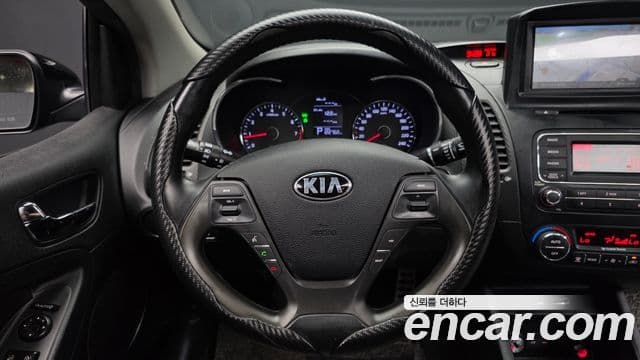 Kia K3 купе Luxury, 2015 13