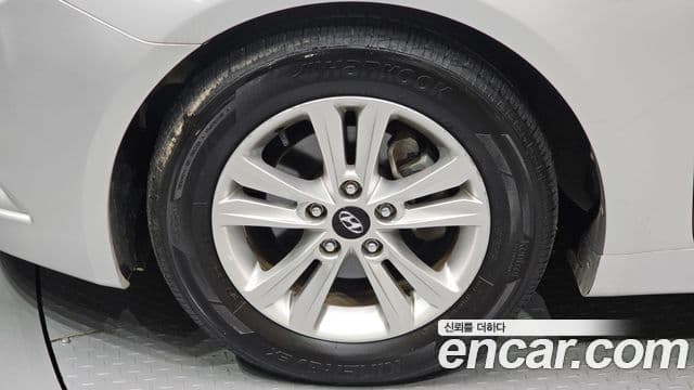 Hyundai YF Sonata люксовая версия, 2010 все фото