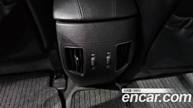 Hyundai YF Sonata люксовая версия, 2010 20