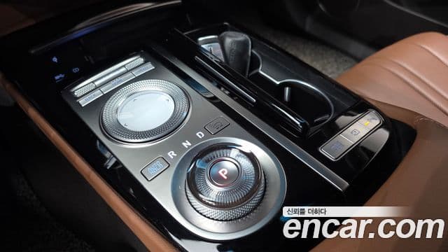 Genesis G80 (RG3) бензин 2.5 турбо AWD, 2021 9