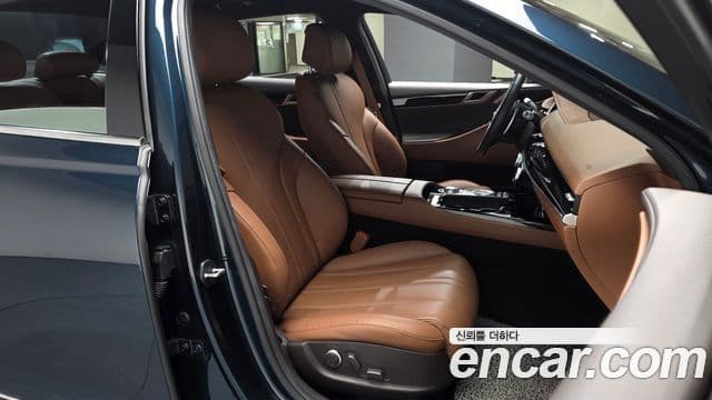 Genesis G80 (RG3) бензин 2.5 турбо AWD, 2021 10