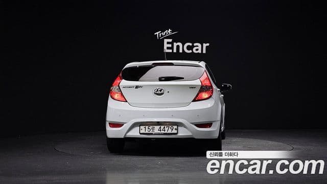 Hyundai Accent(новый кузов / новое поколение) Premier, 2012 4