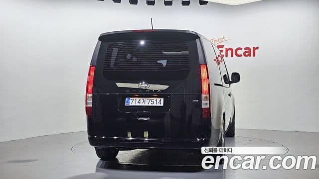 Hyundai Staria Modern, 2022 4