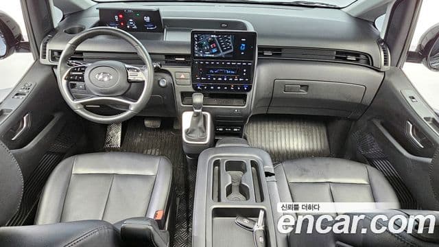 Hyundai Staria Modern, 2022 7