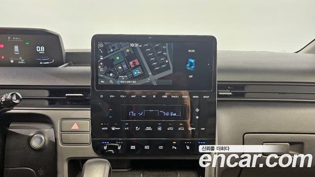 Hyundai Staria Modern, 2022 17