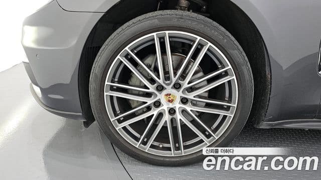Porsche Panamera (971) 2.9 4S, 2018 все фото