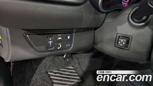 Genesis G70 Sport пакет, 2018 16