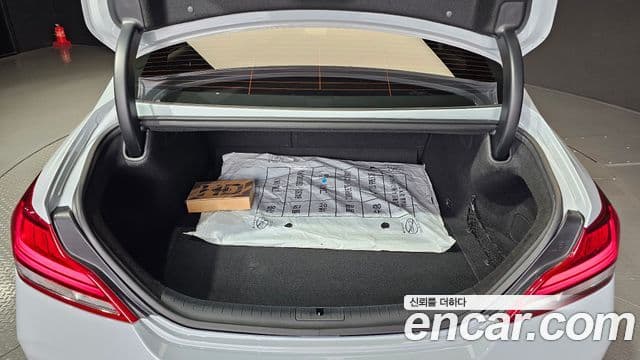 Genesis G70 Sport пакет, 2018 20