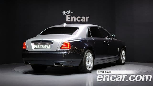Rolls-Royce 고스트 6.6 EWB V12, 2020 2