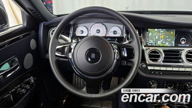 Rolls-Royce 고스트 6.6 EWB V12, 2020 13
