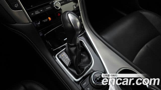 Infiniti Q50 Premium, 2014 9