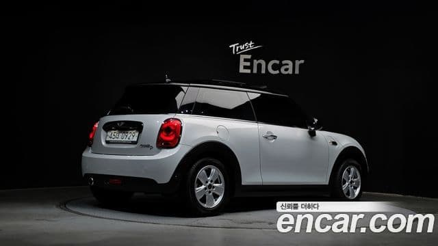 Mini Cooper D 3세대, 2016 2