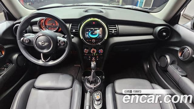 Mini Cooper D 3세대, 2016 7