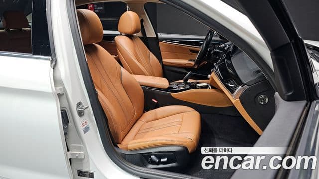 BMW 5시리즈 (G30) 520d Luxury Special Edition, 2018 10