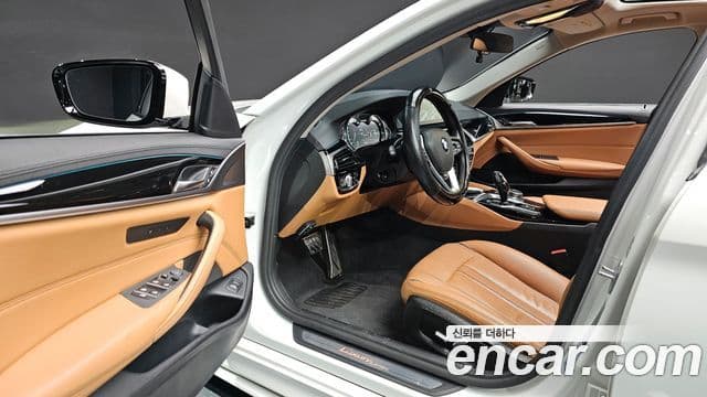 BMW 5시리즈 (G30) 520d Luxury Special Edition, 2018 11