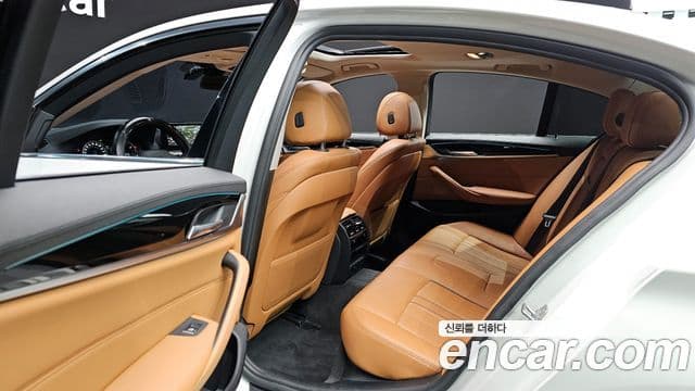 BMW 5시리즈 (G30) 520d Luxury Special Edition, 2018 12
