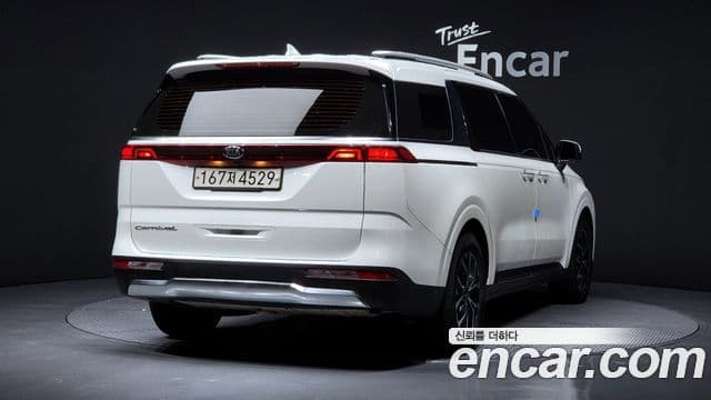 Kia Carnival 4세대 Signature, 2021 2