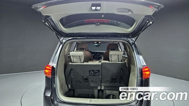 Kia The / новый New Carnival VIP, 2019 20