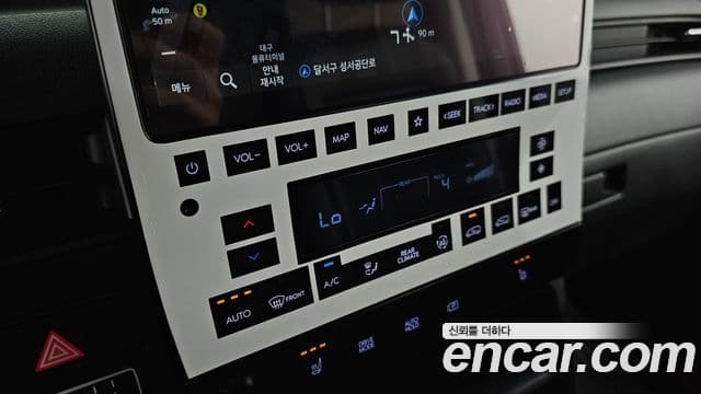 Hyundai Staria Modern, 2023 18