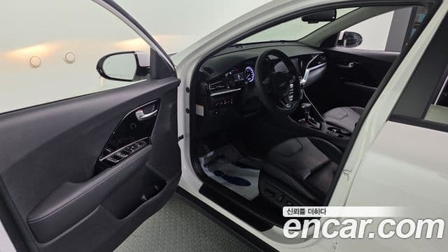 Kia The / новый New Niro Noblesse, 2022 11