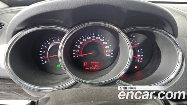 Kia Sorento R Premium, 2012 8