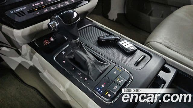 Kia All New Carnival Luxury, 2016 9