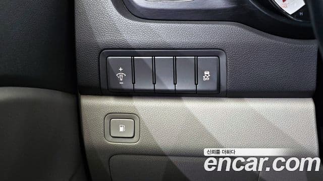 Kia All New Carnival Luxury, 2016 13