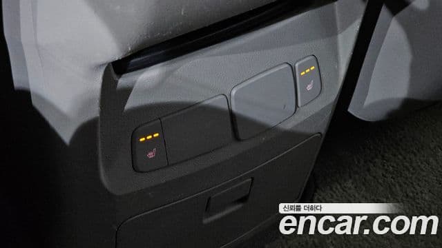 Kia All New Carnival Luxury, 2016 19