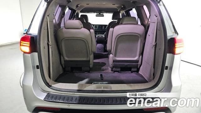 Kia All New Carnival Luxury, 2016 20