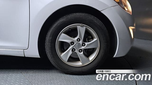 Hyundai Avante MD Luxury, 2012 все фото