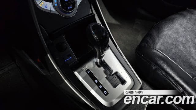 Hyundai Avante MD Luxury, 2012 9