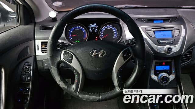 Hyundai Avante MD Luxury, 2012 13
