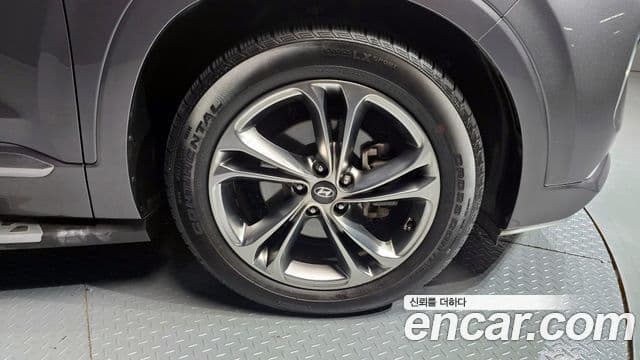 Hyundai Santa Fe TM Inspiration, 2019 все фото