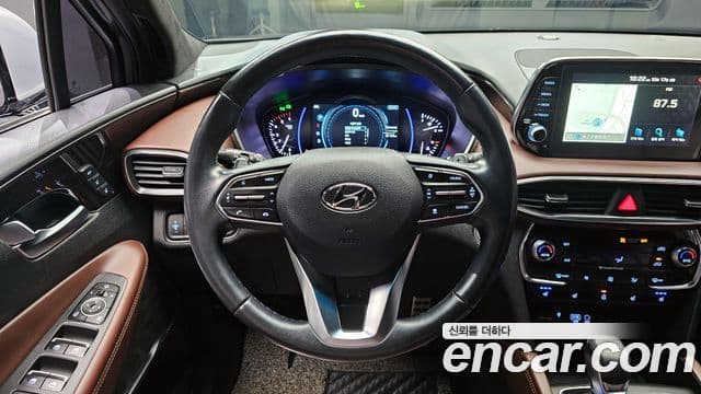 Hyundai Santa Fe TM Inspiration, 2019 13