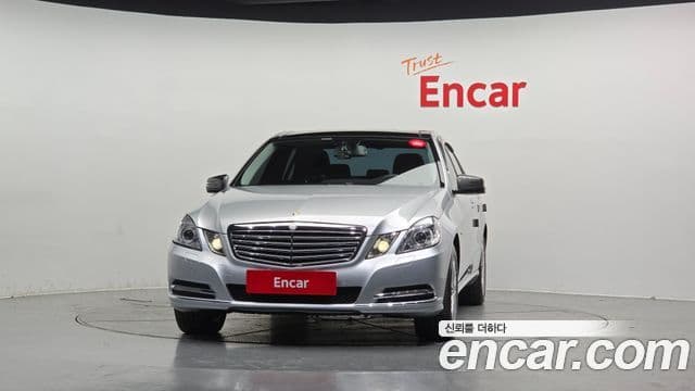 Mercedes-Benz E-класс W212 E300 Elegance, 2012 3