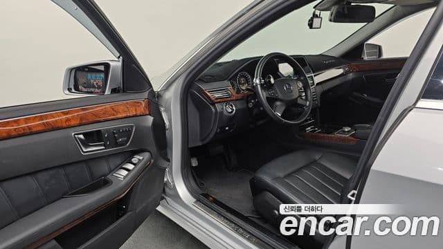 Mercedes-Benz E-класс W212 E300 Elegance, 2012 10