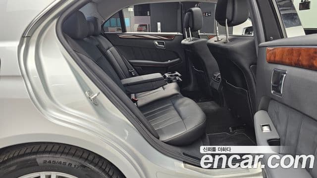 Mercedes-Benz E-класс W212 E300 Elegance, 2012 12