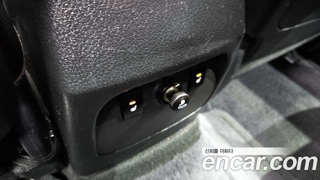 Kia Sorento R топовая версия, 2012 17