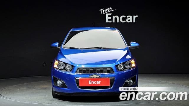 Chevrolet(GM대우) 아베오 хэтчбек топовая версия, 2012 3