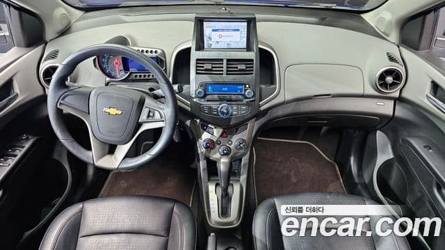 Chevrolet(GM대우) 아베오 хэтчбек топовая версия, 2012 7