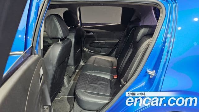 Chevrolet(GM대우) 아베오 хэтчбек топовая версия, 2012 13