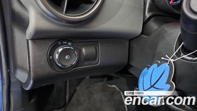 Chevrolet(GM대우) 아베오 хэтчбек топовая версия, 2012 18