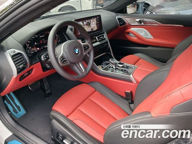 BMW 8시리즈 (G15) M850i xDrive купе, 2025 9