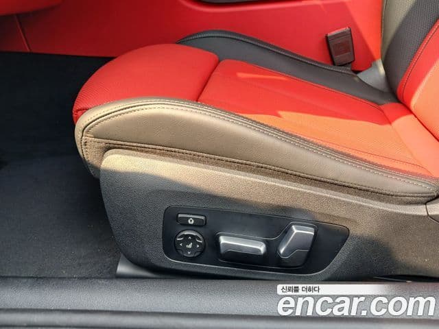 BMW 8시리즈 (G15) M850i xDrive купе, 2025 11