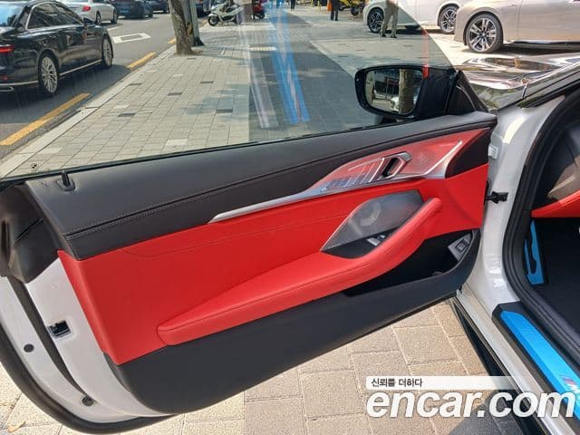 BMW 8시리즈 (G15) M850i xDrive купе, 2025 12