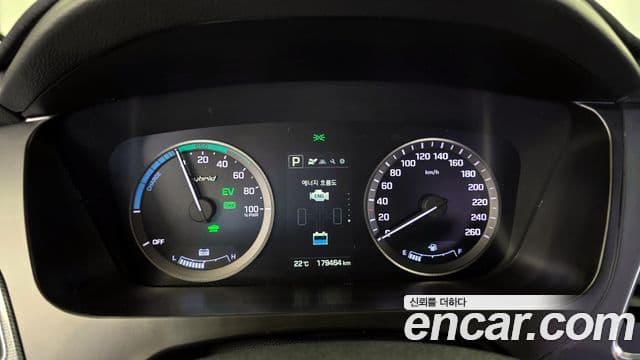 Hyundai LF Sonata гибрид Premium, 2015 8