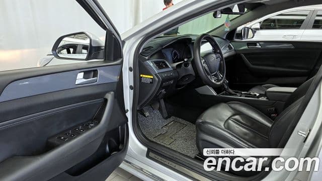 Hyundai LF Sonata гибрид Premium, 2015 10