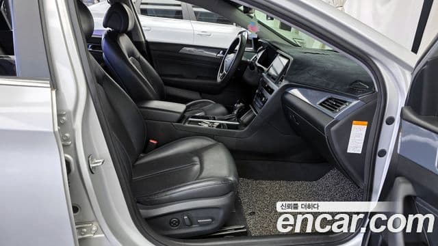 Hyundai LF Sonata гибрид Premium, 2015 11